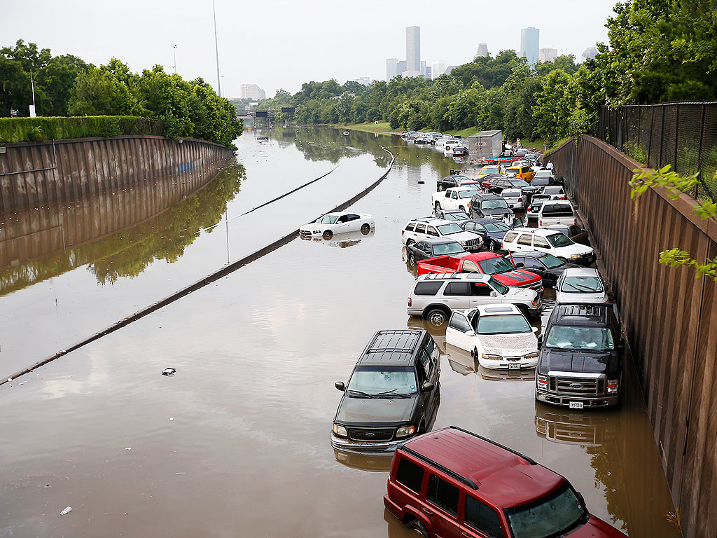 texas-flood-02-1024[1]