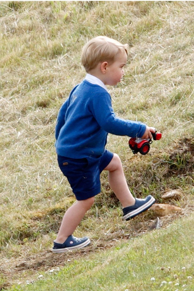 baby-george-crocs[1]