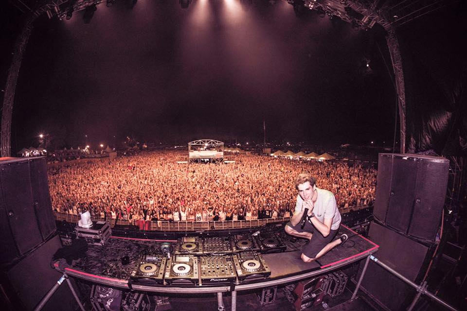 lost frequencies live1