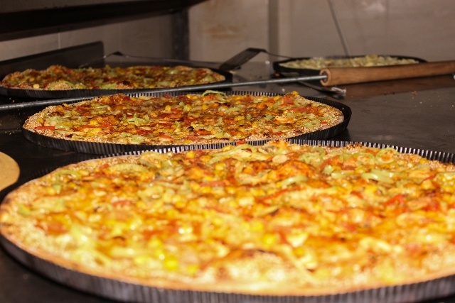 Proper Pizza otvoranje (3) Proper Pizza otvoranje (3)